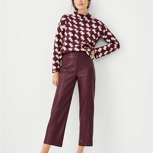 NWT Ann Taylor Faux Leather Easy Straight Crop Pant - Size 8